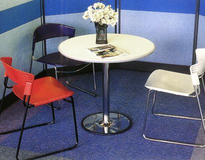 成都辦公家具公司-洽談桌生產(chǎn)|定制|銷售|批發(fā)|成都卓雅家具