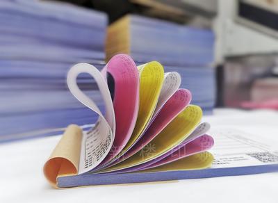 肇慶報(bào)表收據(jù)單據(jù)印刷廠家批發(fā) 價(jià)格實(shí)惠 出入庫(kù)單送貨單收款收據(jù)